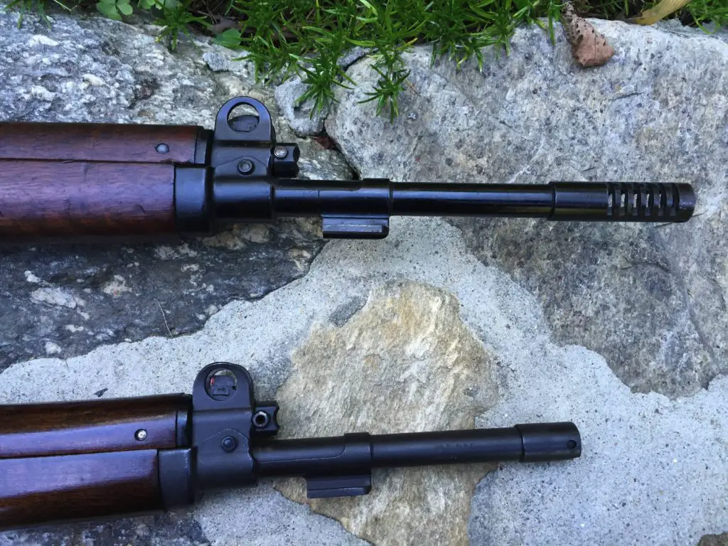 FN 49 muzzles. Top: the cutts-compensator like Flash Hider of the Venezuelan. Below: typical muzzle, in this case Egyptian.