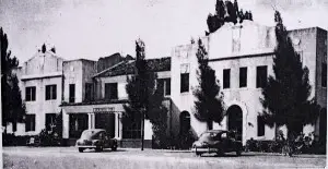 The Seminole Inn, 1946. Only the cars have changed!