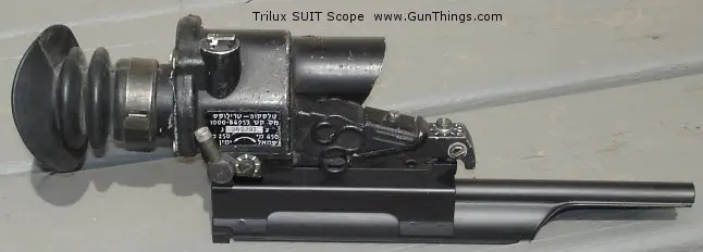 This SUIT (Trilux) sight appears identical to the  UK model, but is marked in Hebrew. Gee, wonder who used it?