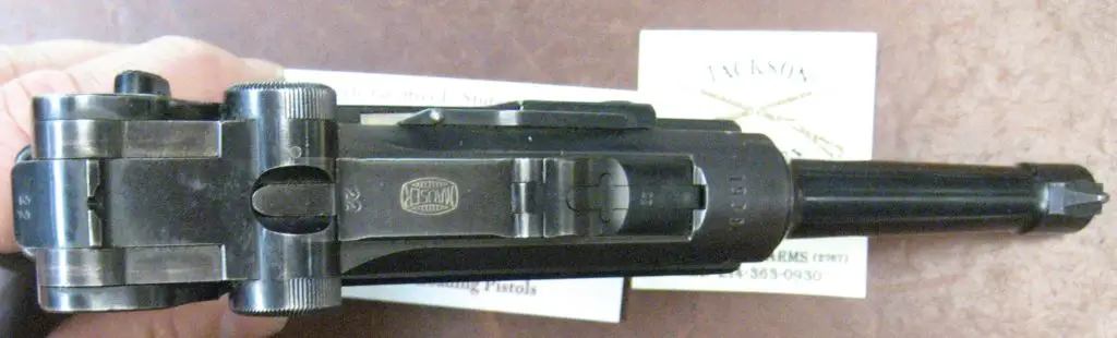 Another image of that same Luger at Jackson Armory.